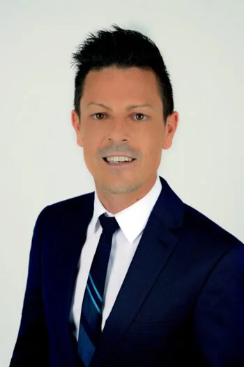 Portrait-Thomas-Plank